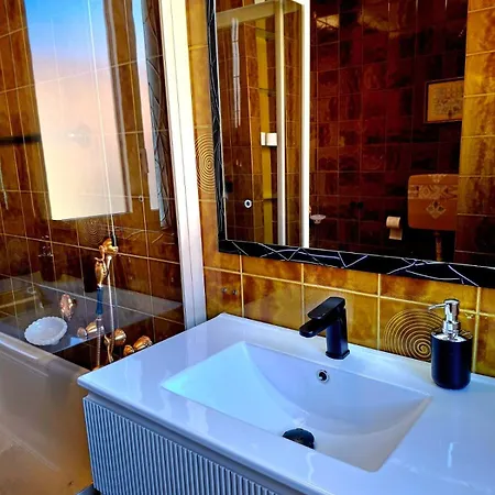 Via Italia Centro 3* ビエッラ