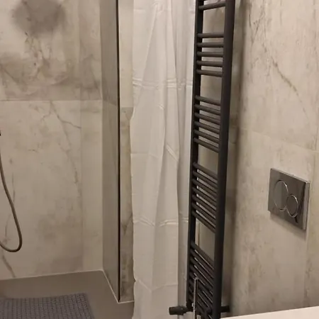 Via Italia Centro 3* ビエッラ