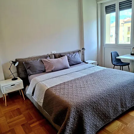 Via Italia Centro Πανσιόν Μπιέλλα