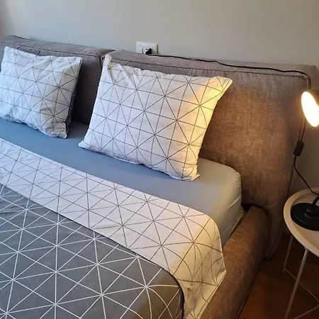 Guest house Via Italia Centro 3*