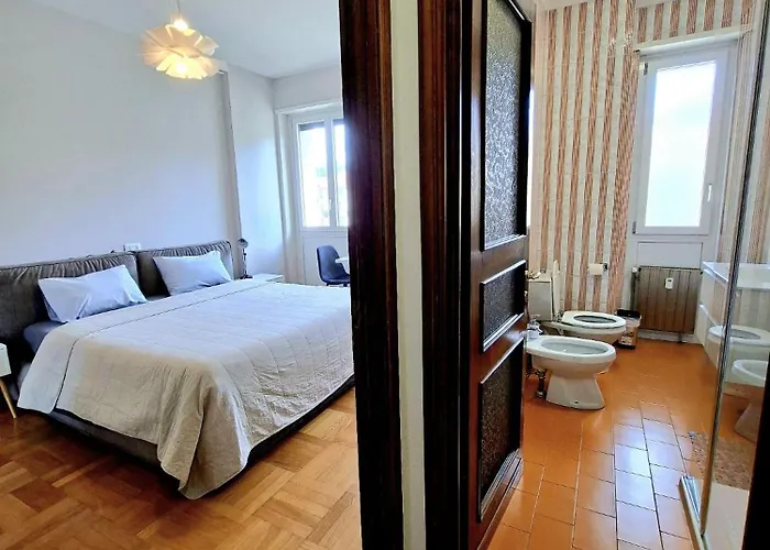 Via Italia Centro 3* Biella